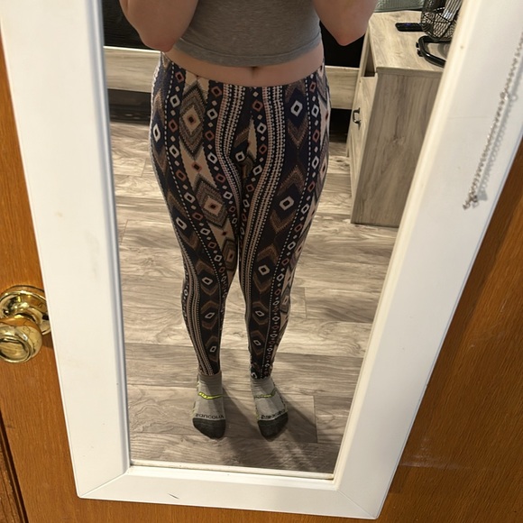 Leggings color 1 - Picture 3 of 5